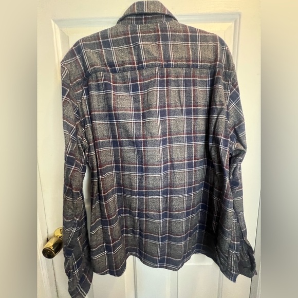 Apt. 9 Blue Straight Shirt - Picture 3 of 3